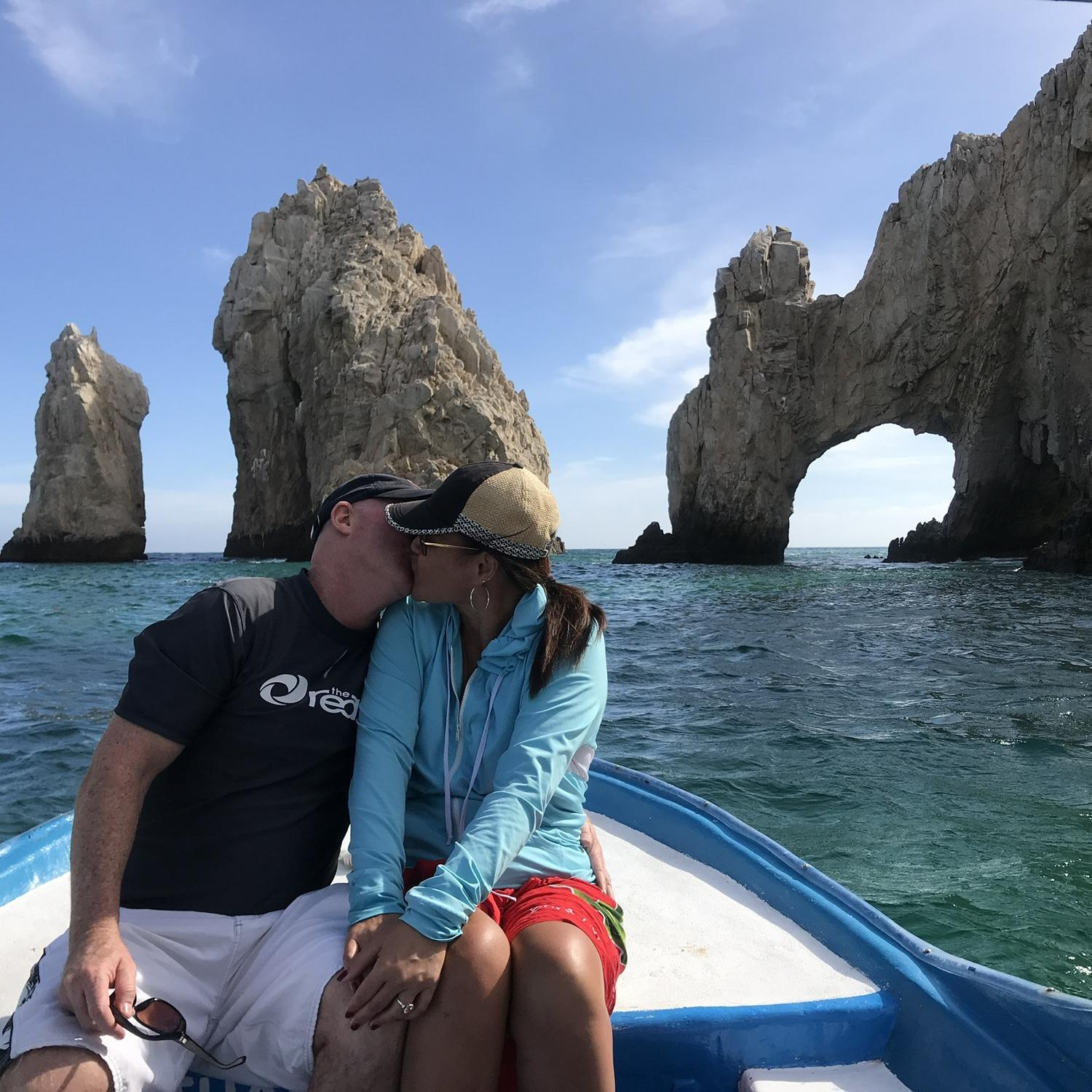 Kissing in Cabo