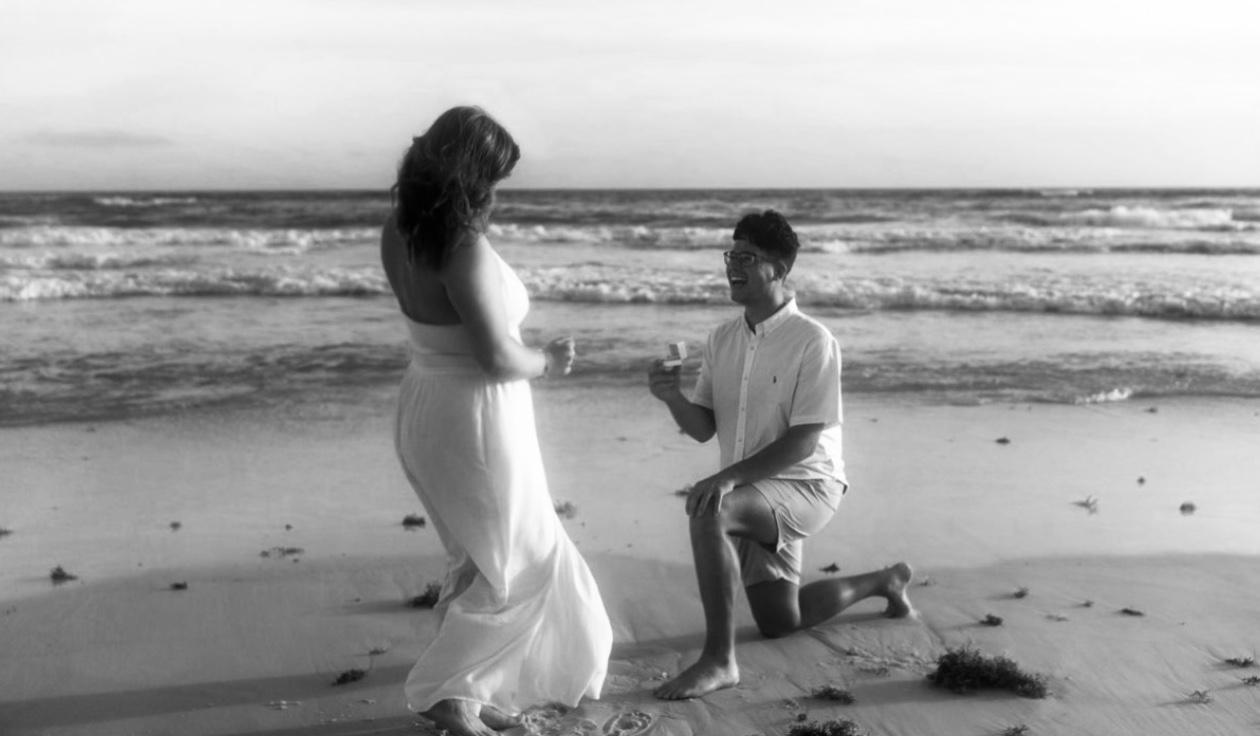 The Wedding Website of Caroline Reed and Harrison Wallshield