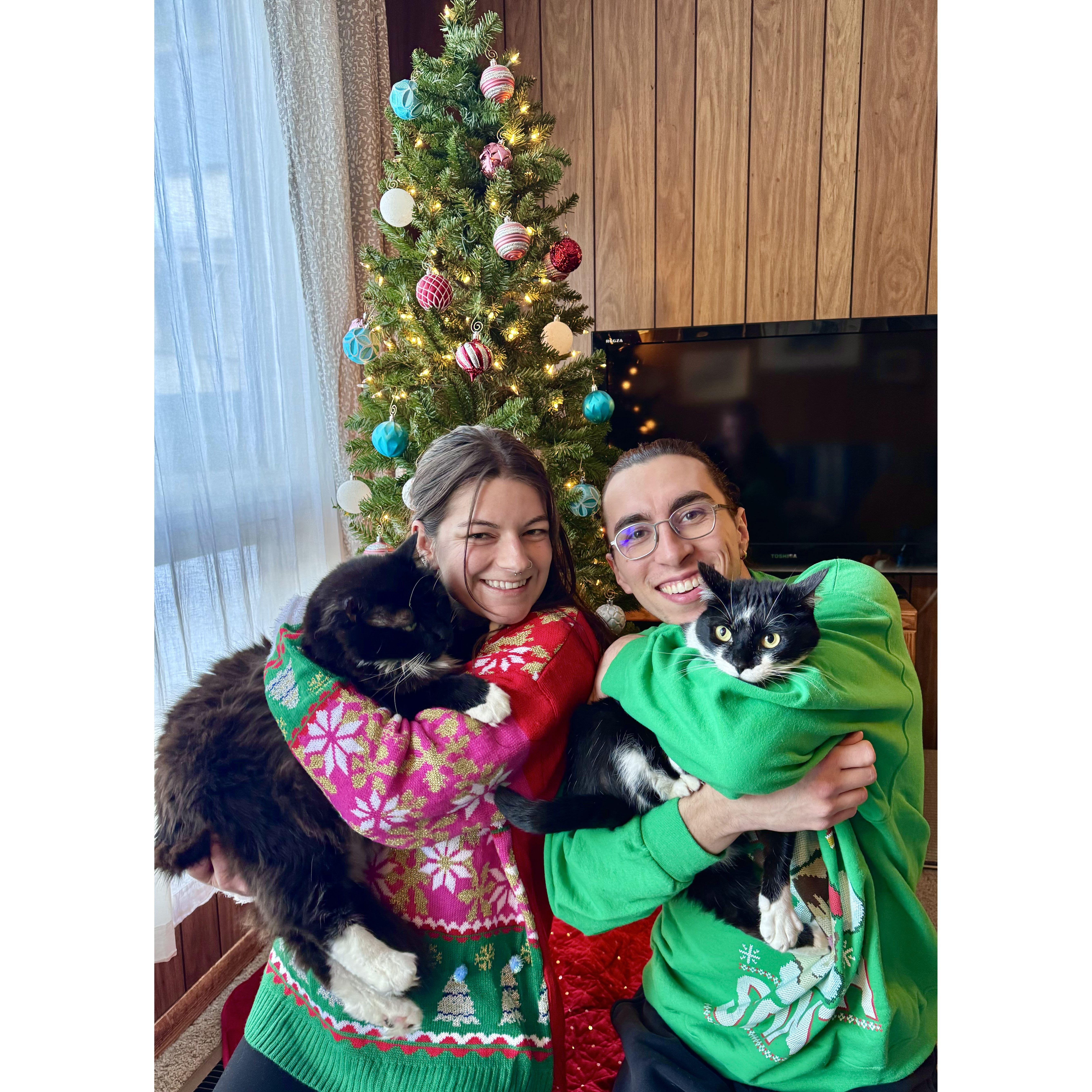 Our first Christmas card as a family❤️