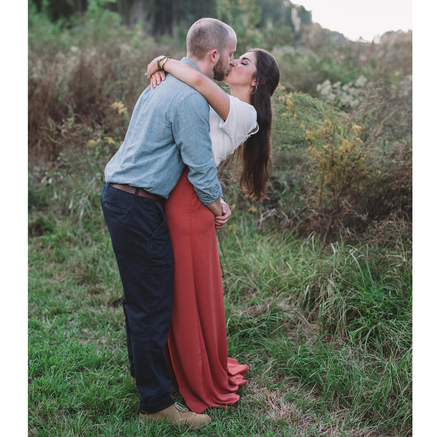 Engagement pictures at Saluda Shoals Park