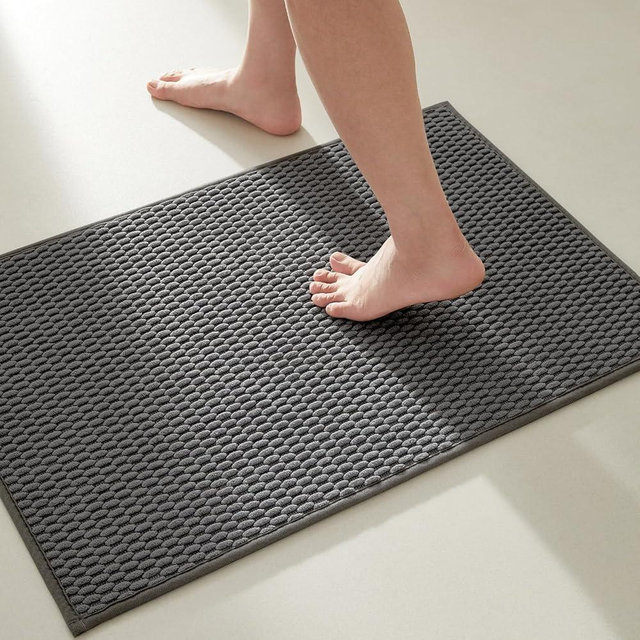 Bathroom Rugs Non Slip Washable, Super Absorbent Thin Bath Mat Small Quick Dry Low Pile Bathroom Rug, Dark Grey 20"x30"