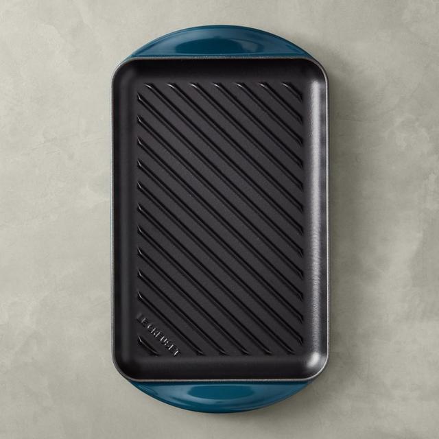 Le Creuset Enameled Cast Iron Skinny Grill, Agave