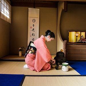 Honeymoon Experience: Traditional Tea Ceremony