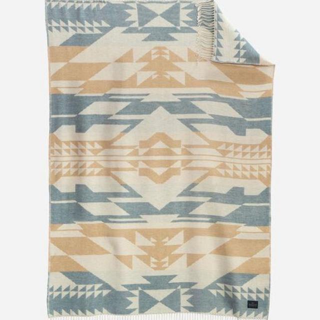 FOSSIL SPRINGS COTTON THROW