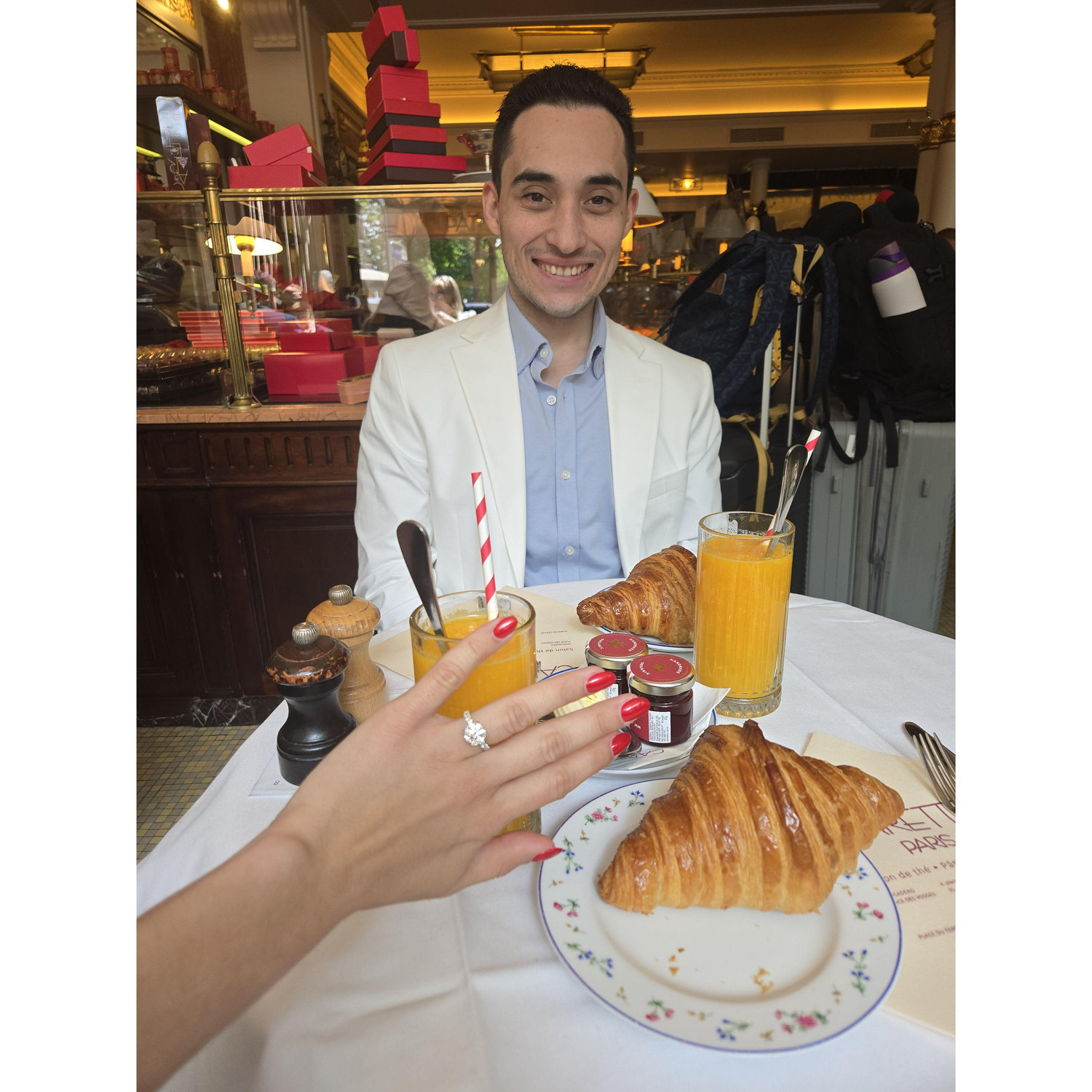 A post-proposal brunch at La Carette in Trocadero