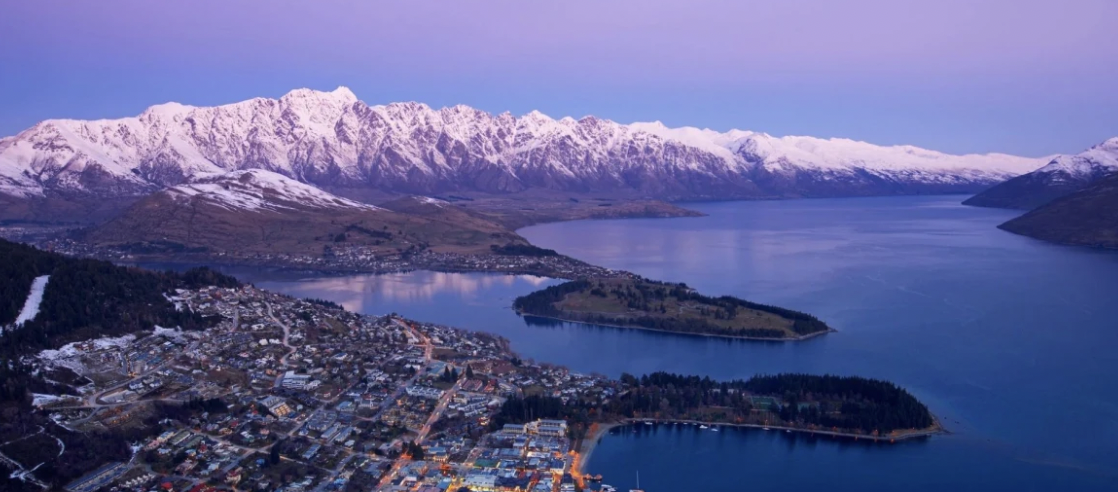 The Wedding Website of Melinda Brine and Nathanael Bush