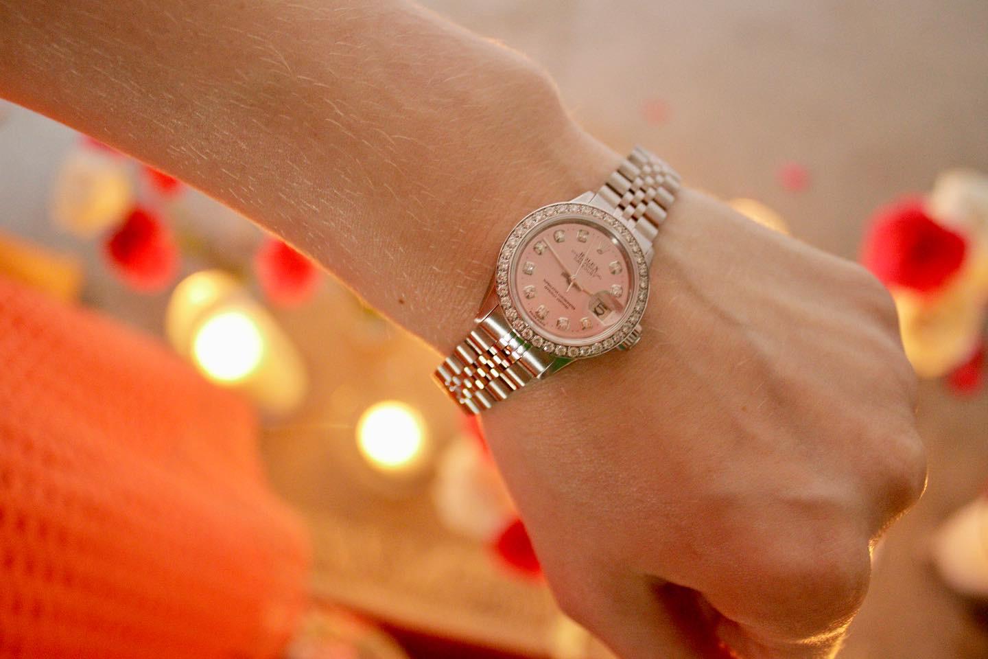 The Engagement Watch!