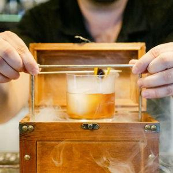 Honeymoon Mixology 101 Experience