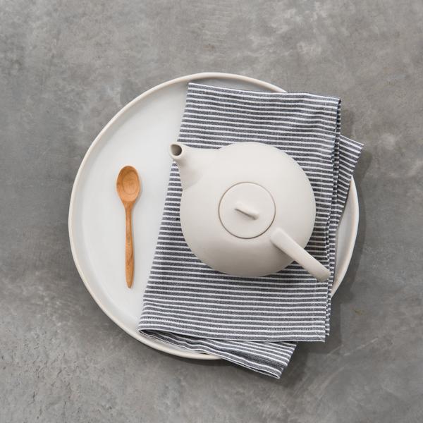 Magnolia Ceramic Round Platter