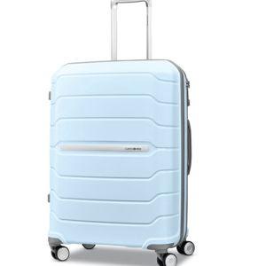 Freeform Medium Spinner | Checked Luggage Color: Sky Blue | Samsonite