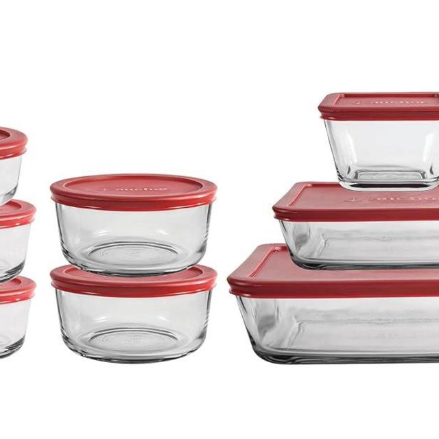 Anchor Hocking SnugFit 16 Piece Glass Food Storage Containers with Lids, Red