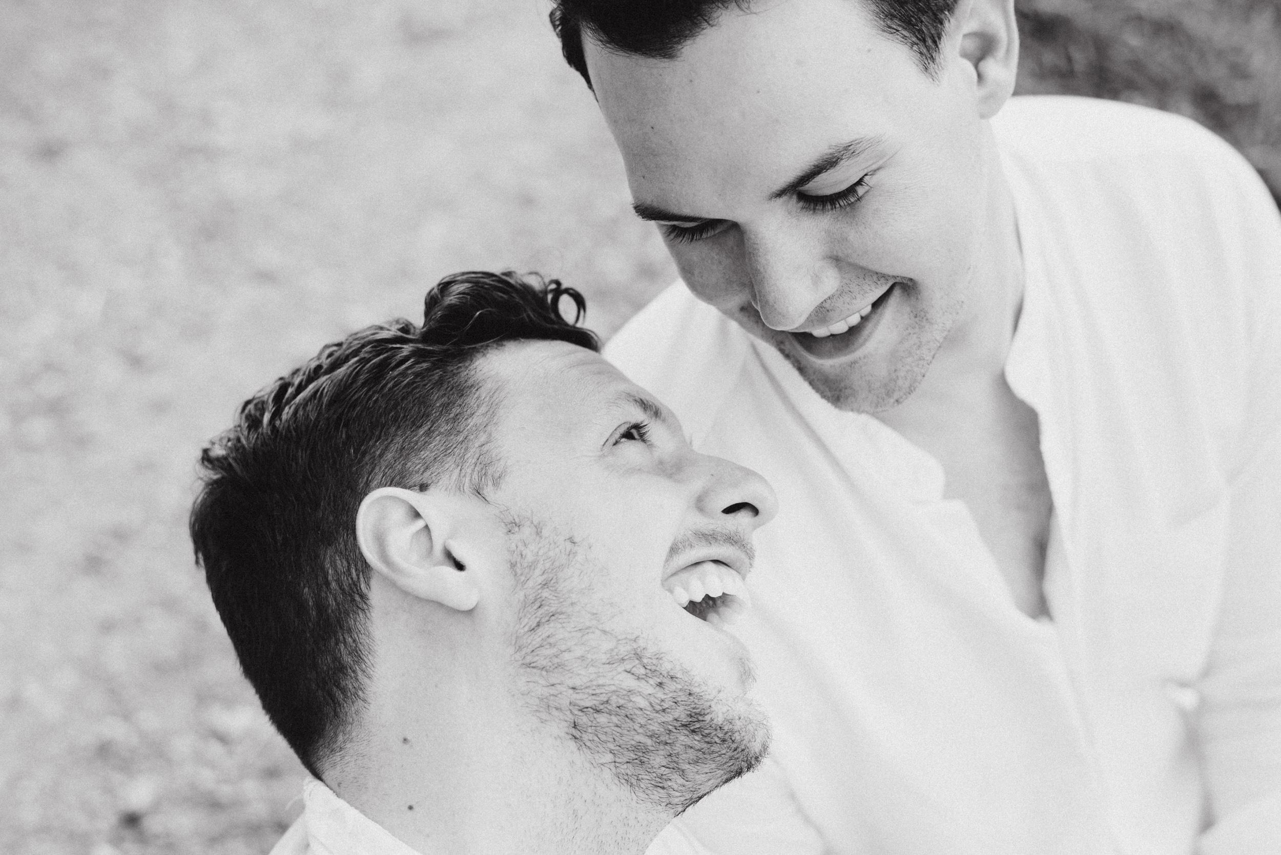 The Wedding Website of Ross Thomason and Lander Arrieta