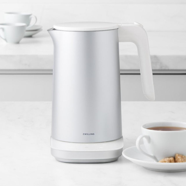Zwilling Enfinigy Cool Touch Electric Kettle Pro, Cordless Tea Kettle & Hot Water, Silver, 1-L
