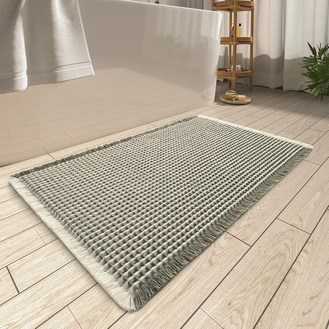 AMOAMI Upgraded Waffle Bath Mat, Super Absorbent Non Slip Bath Mats for Bathroom Floor, Machine Washable Bathroom Rugs with Tassels, Rubber Backed Bathroom Mats, Ultra Soft, 18" x 30", Green & Cream