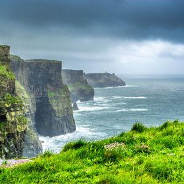 Honeymoon Tour: Cliffs of Moher Galway & Wild Atlantic Edge Way