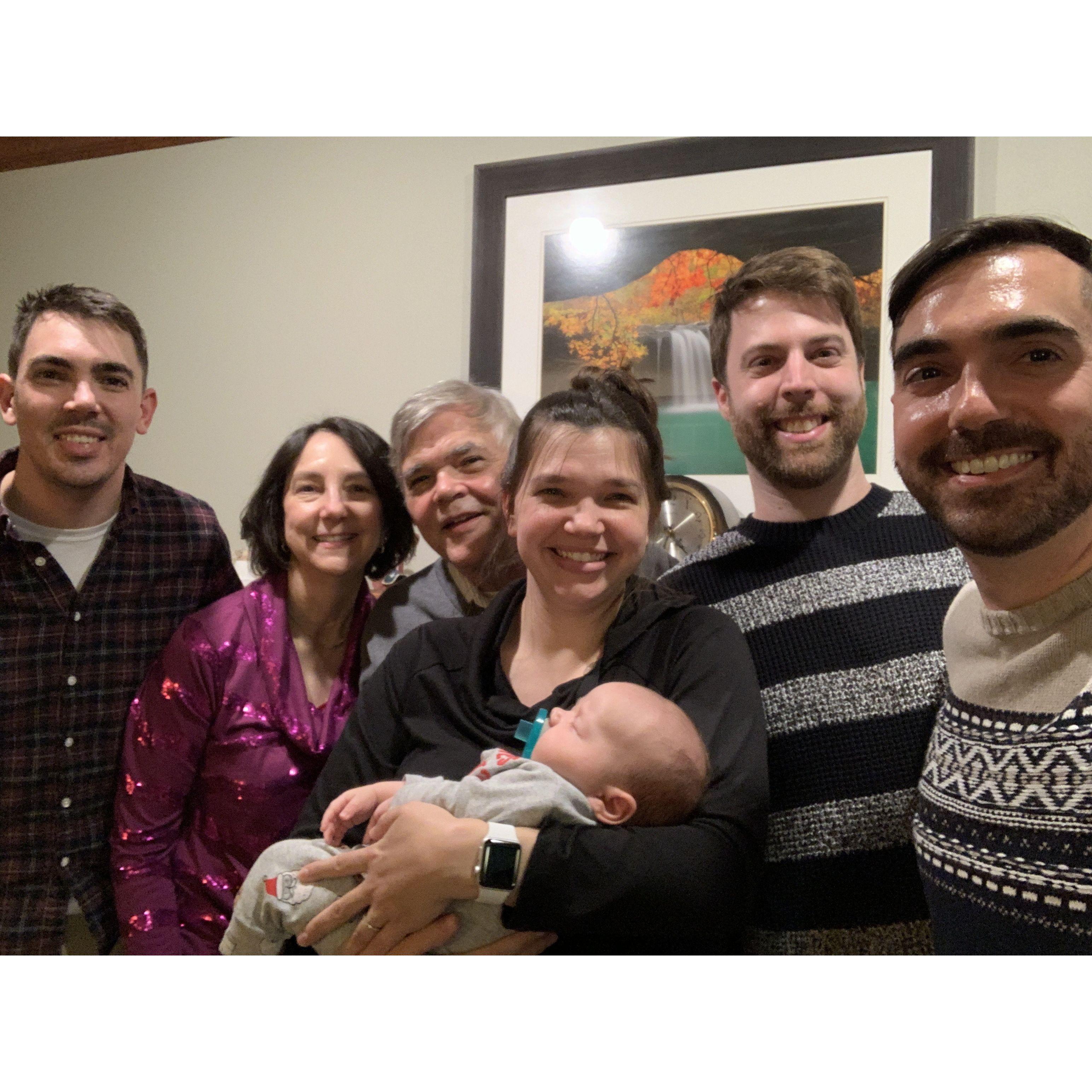 Brad's family pic with new nephew Finnley!