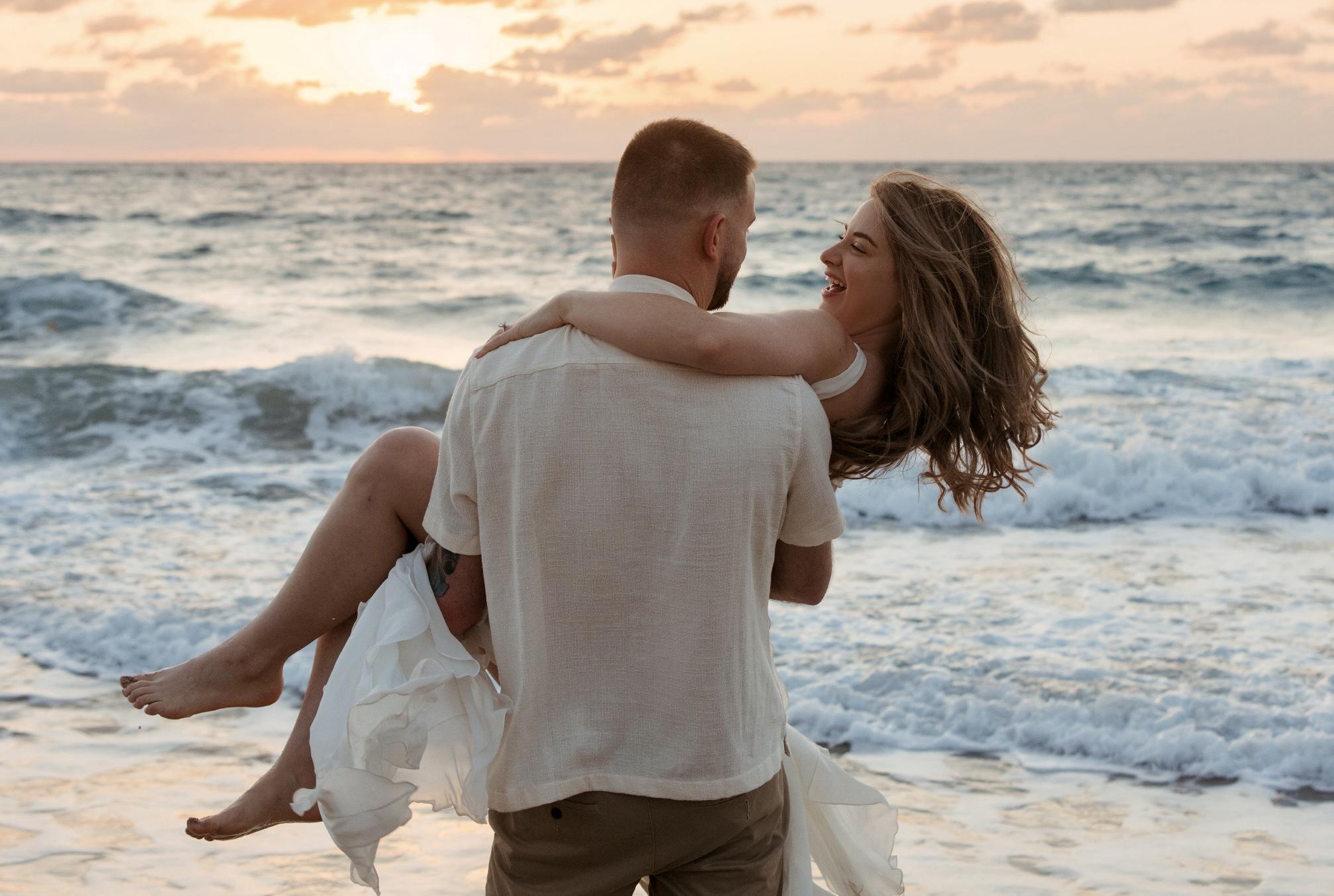 The Wedding Website of MADISON KAPLAN and ERIC LASPONARA