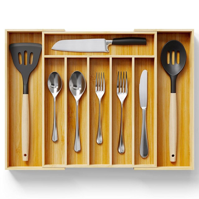 AUJEN Bamboo Silverware Organizer - Expandable Drawer Organizer, Adjustable Utensil Organizer, Kitchen Cutlery Drawer Organizer, Kitchen Organizers and Storage Holder for Flatware, 6-8 Slots, Natural