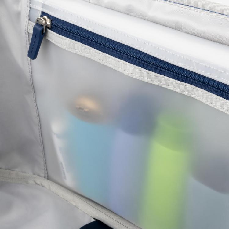Travelpro, VersaPack+ Medium Check-in Expandable Spinner | Zola