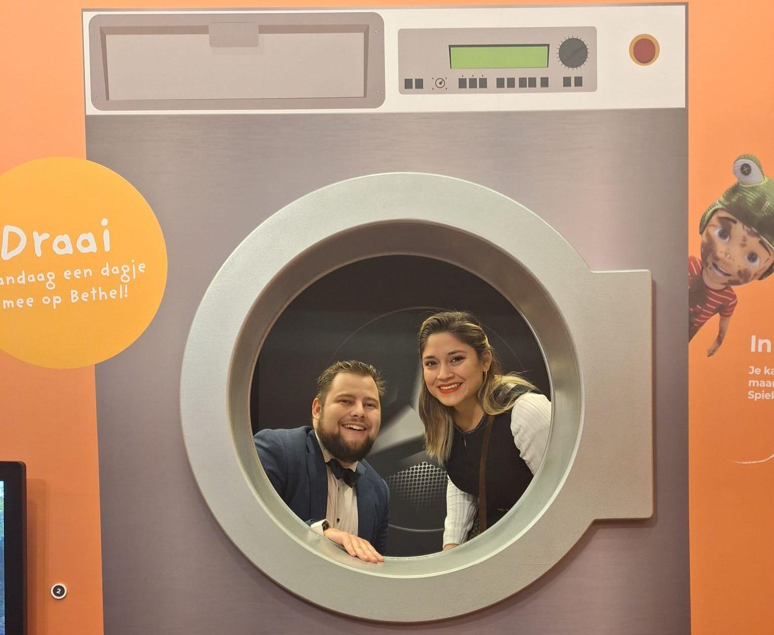 The Wedding Website of Simeon Sierat and Priscila Reyes