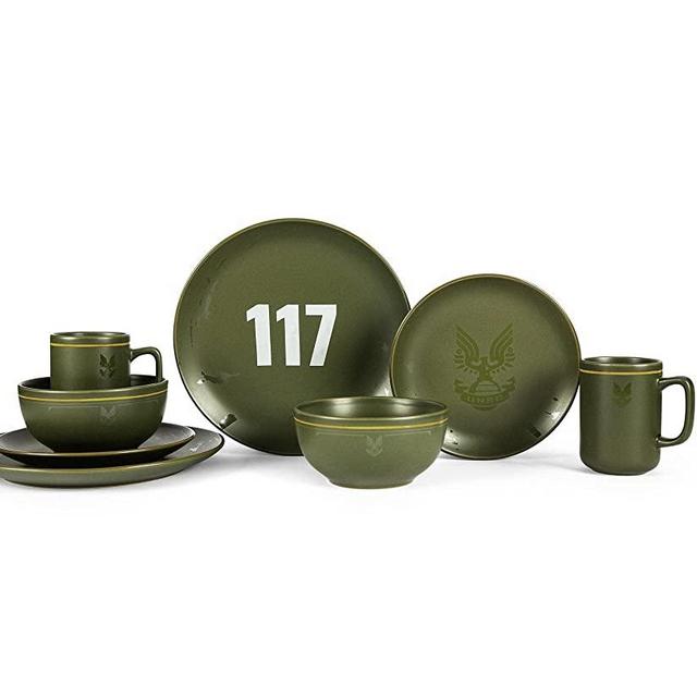 Ukonic Halo Master Chief 117 Stoneware 8-Piece Dinnerware Set | Video Game-Themed Home Kitchen Essentials | Includes Dinner and Salad Plates, Soup Bowls, Mugs | Place Setting for 2