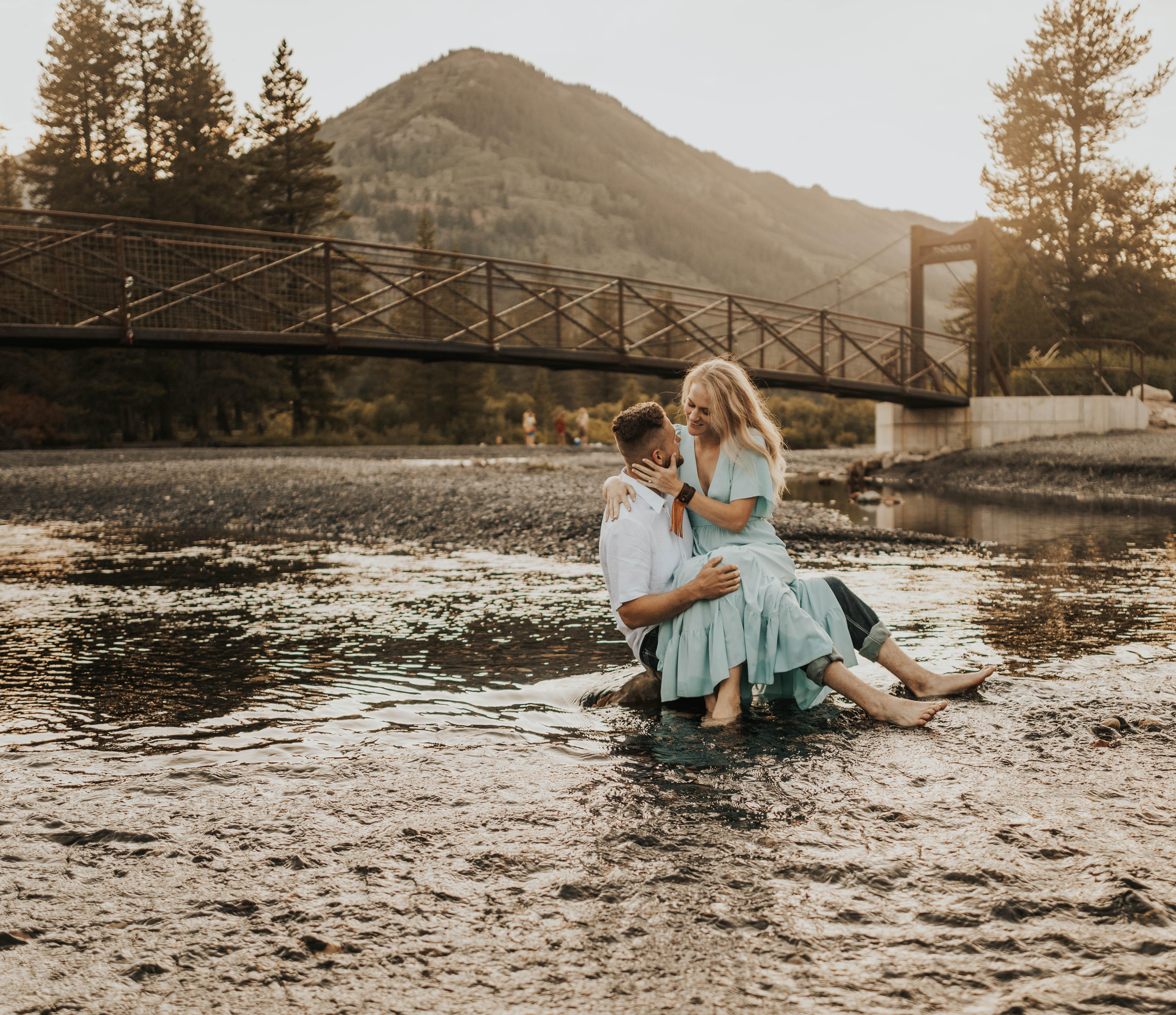The Wedding Website of VICTORIA ZEHNDER and EASTON BRUERE