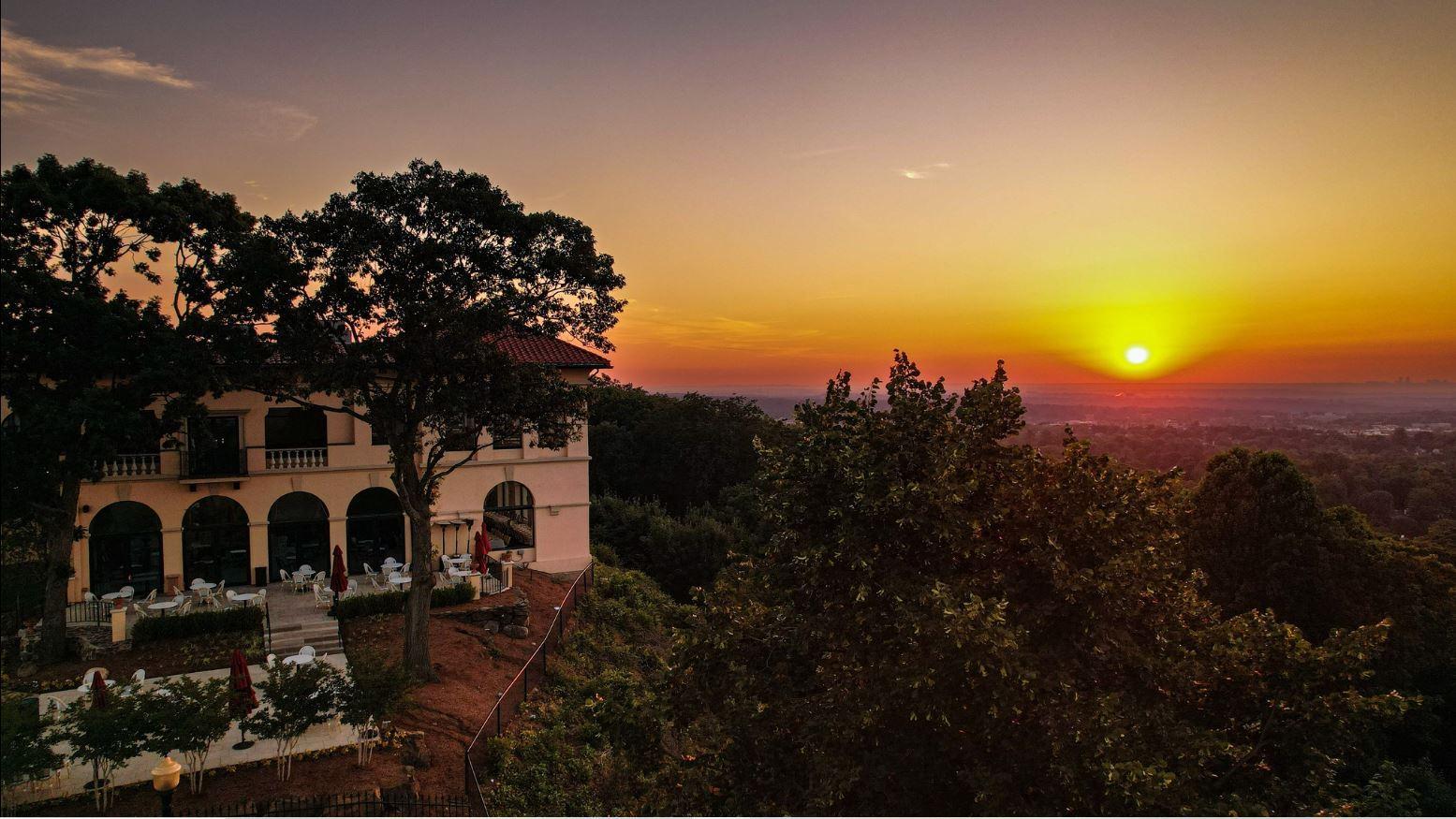 The Wedding Website of Kimberly Ho and Chad Vasquez