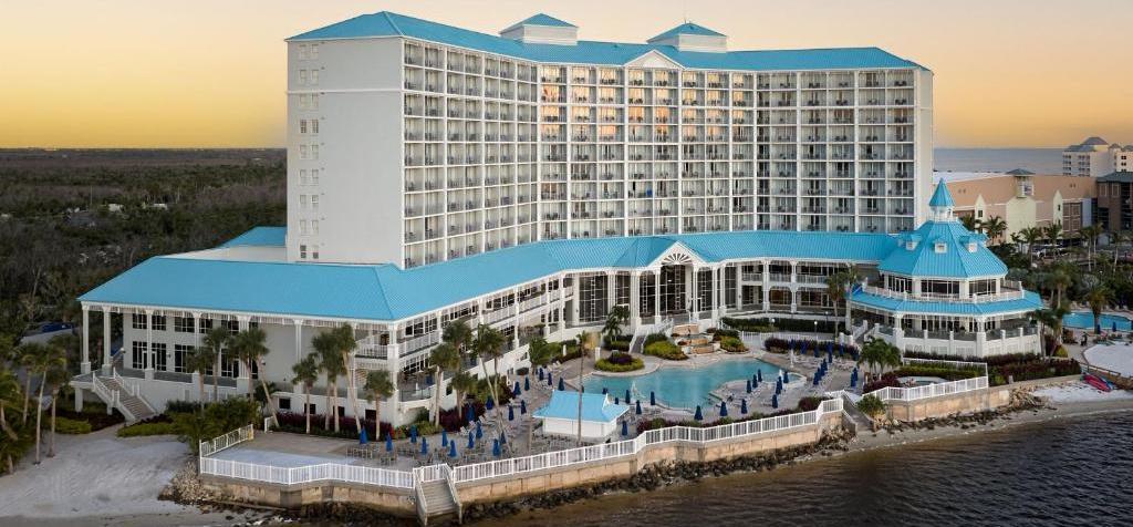 The Wedding Website of Hannah Argetsinger and Michael Abdo