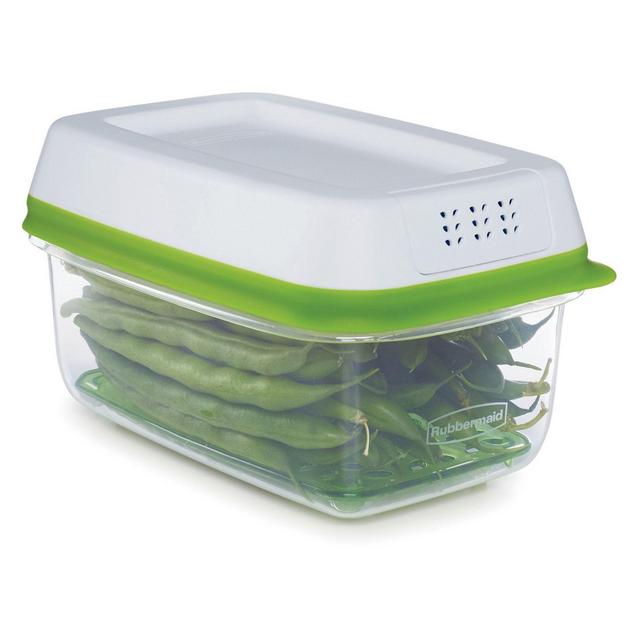 Rubbermaid® FreshWorks™ 4-Cup Produce Saver