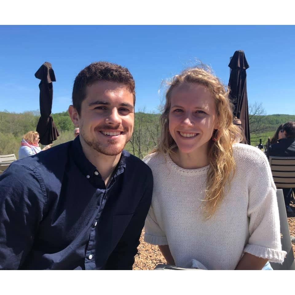 A mid-COVID days winery outing in Loudoun.