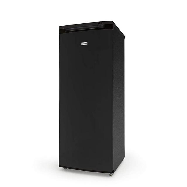 Commercial Cool CCUL60B6 Upright Freezer, 6.0 Cu. Ft, Black