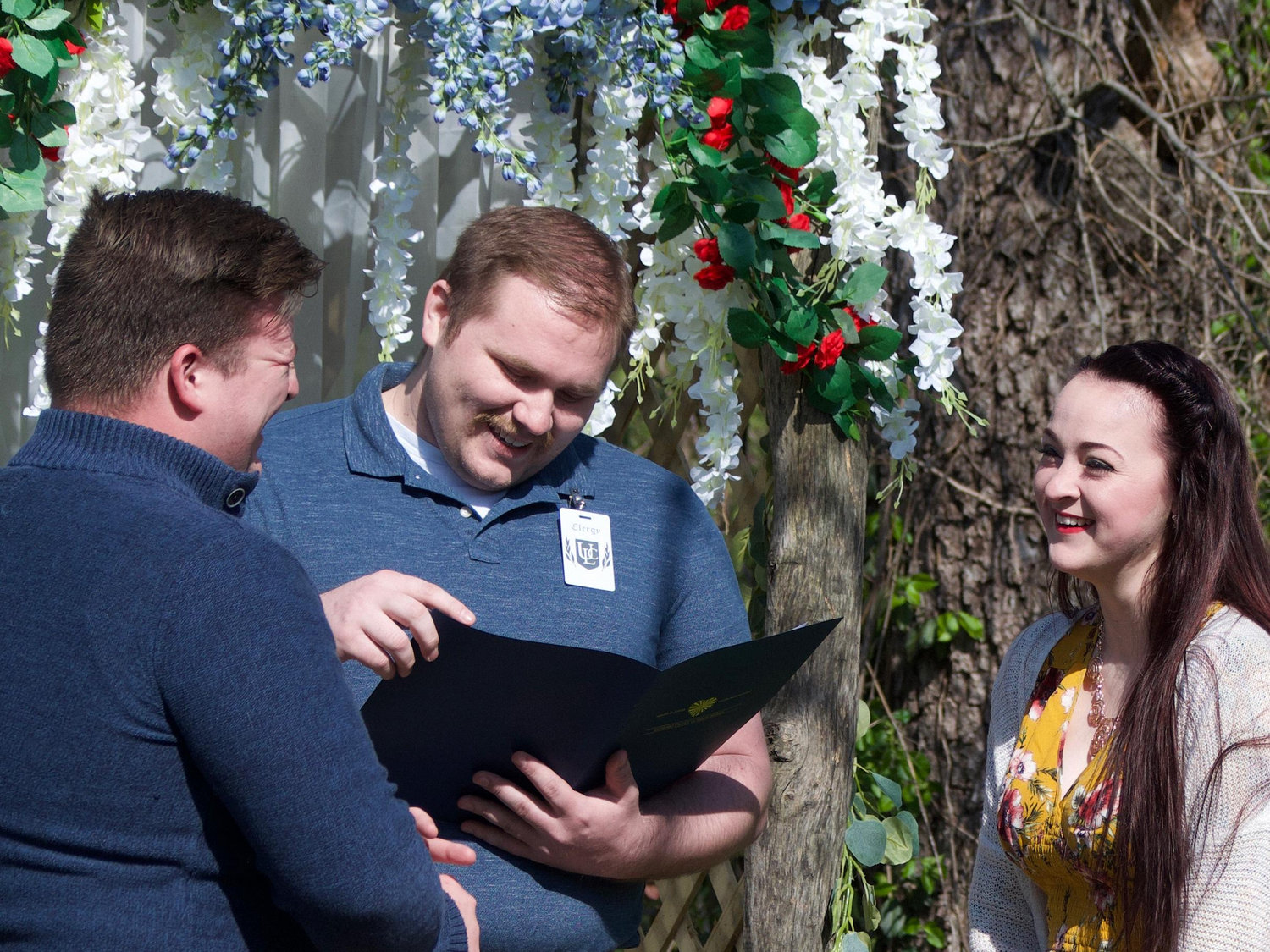 The Wedding Website of Emily Peters and Damian Jones
