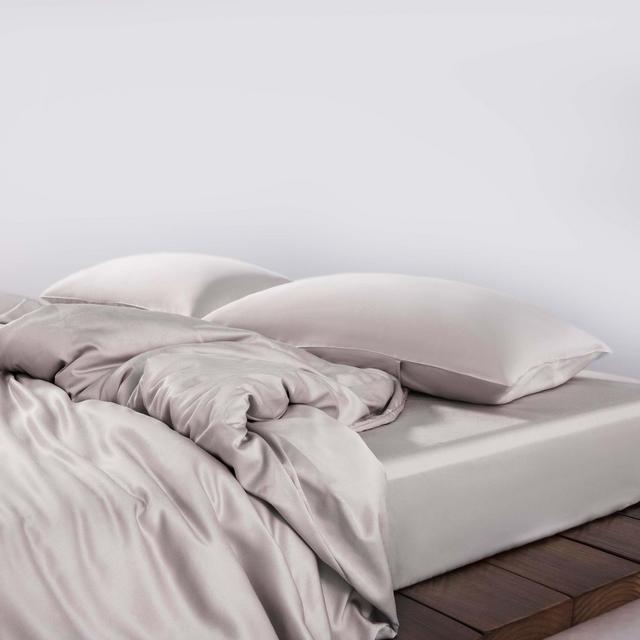 Bamboo Duvet Cover Set - Pet Hair Resistant for Dogs/Cats Family