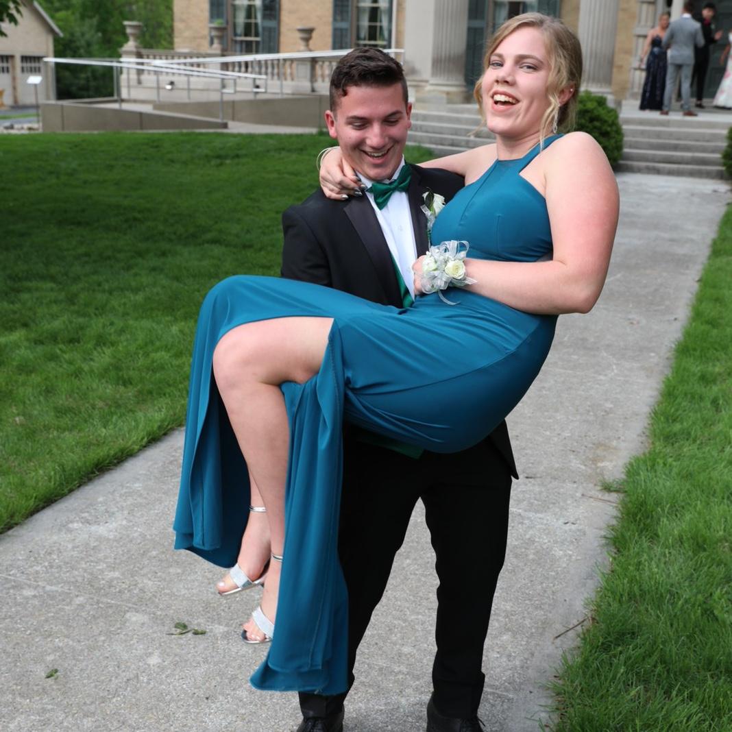 April 2019 - Senior Prom