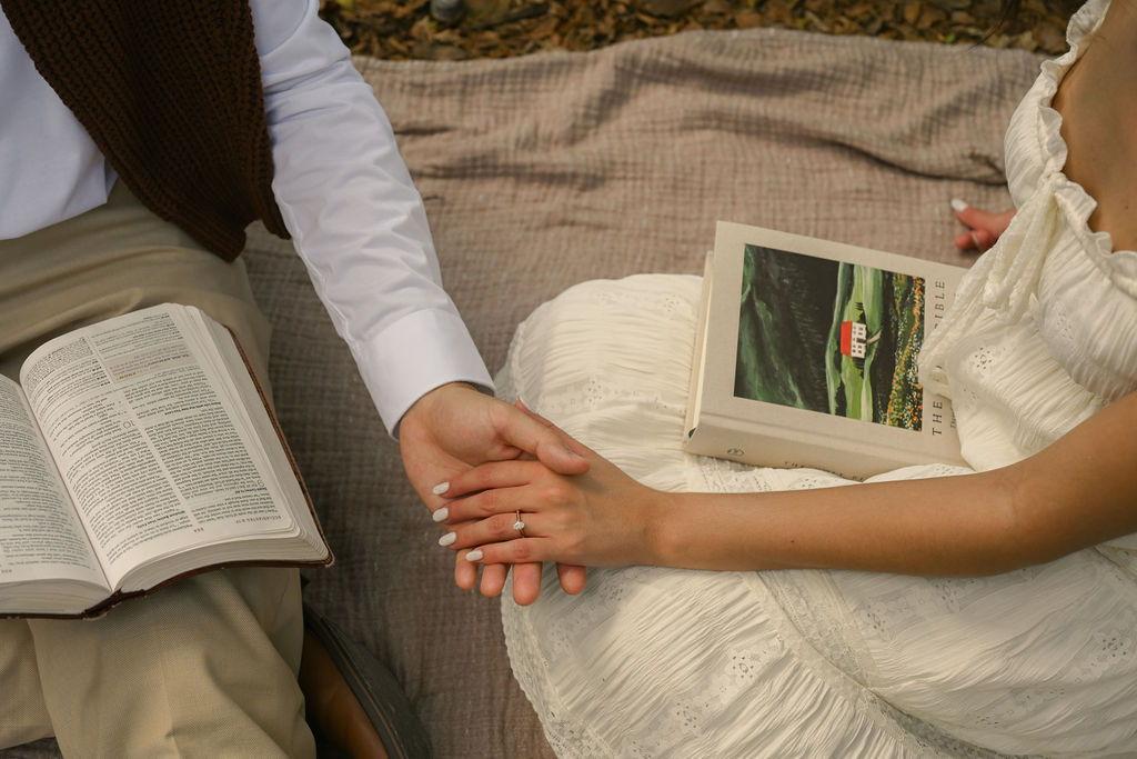 The Wedding Website of Victoria Gandul and Chris Gonzalez