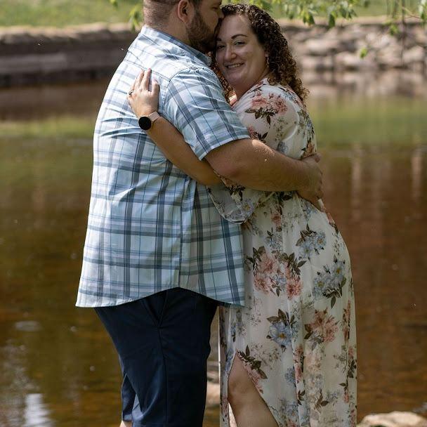 Engagement photos: Maddie Rose Photography