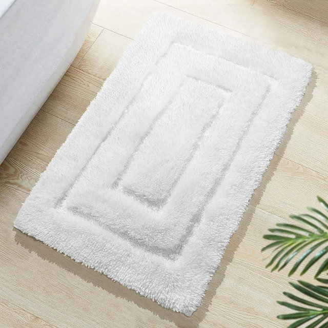 RORA White Bathroom Rugs Non Slip Small Bath Mat for Bathroom Fluffy Plush Bath Rug Machine Washable Shower Rug Water Absorbent Carpet (24” x16”)