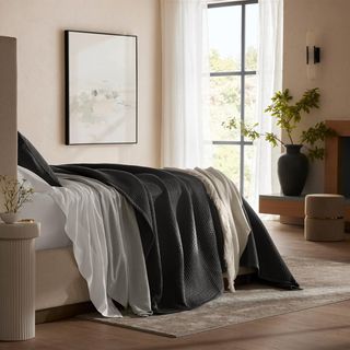 Signature Textured Stitch Quilt