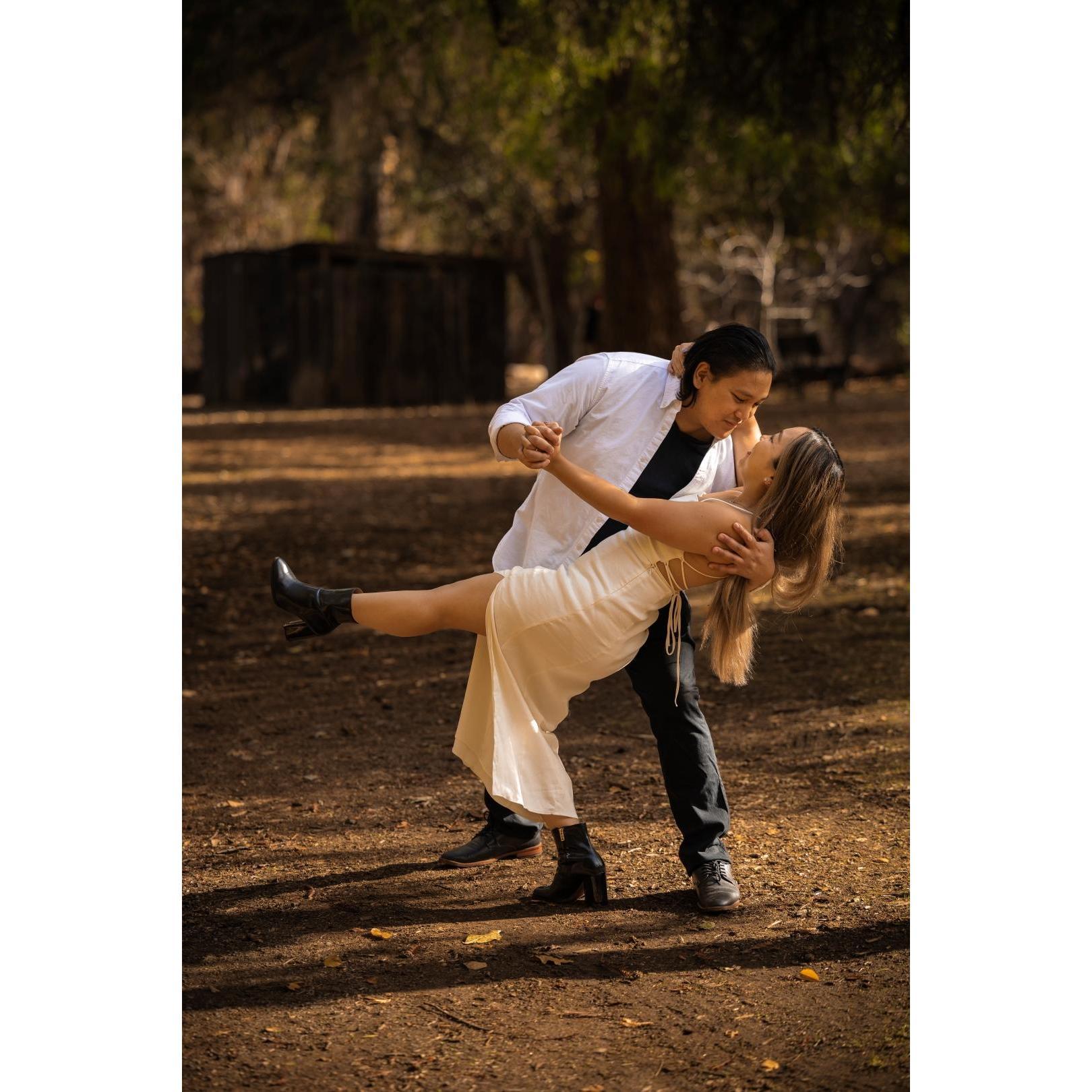 Engagement Photoshoot at Redwood Grove!