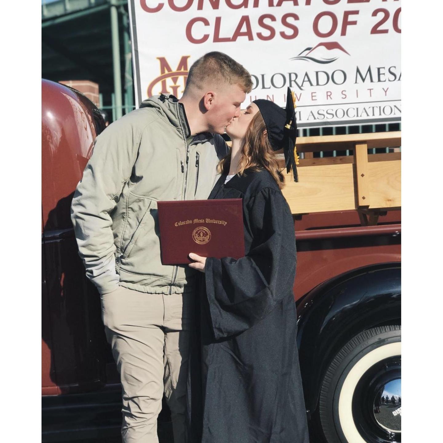 Jessie Graduating with her BFA in Dance December 2020!