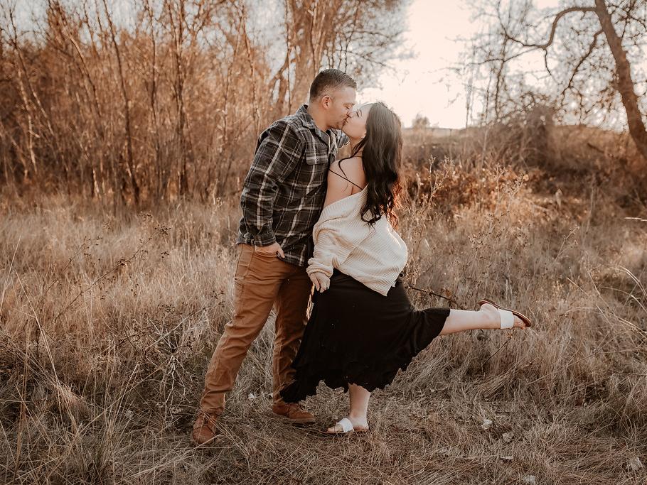 The Wedding Website of Makayla Props and Robert Hart