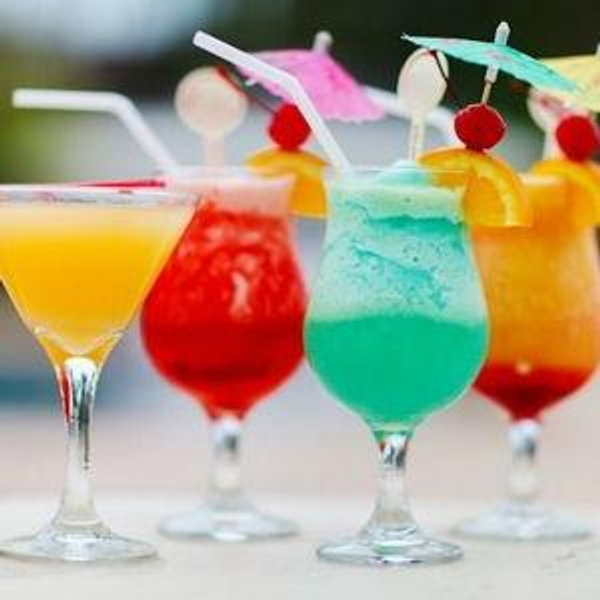 Drinks in Paradise