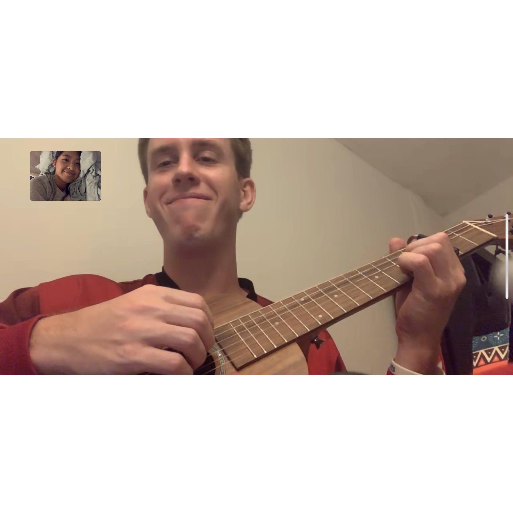 One of many sweet FaceTime serenadings โบ๏ธ