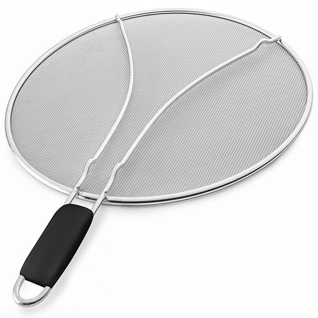 Bellemain Grease Splatter Screen for Frying Pan, Splatter Guard Fry Pan Cover | Fine Mesh Stainless Steel Bacon Splatter Guard | Heavy Duty Splatter Shield with Soft Grip Handle, 9.8”