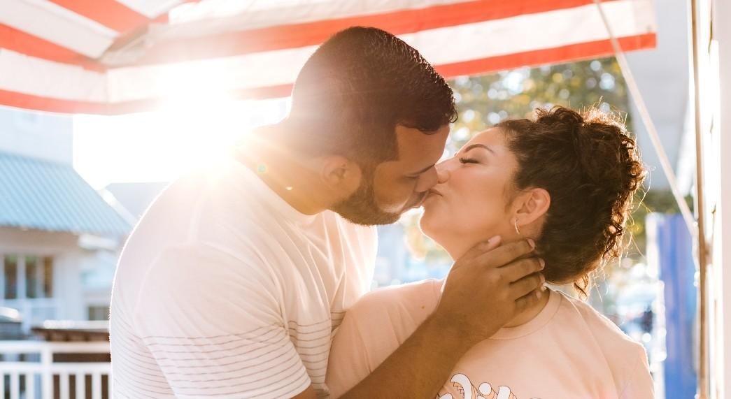 The Wedding Website of Melanie Evans and Luis DeJesus