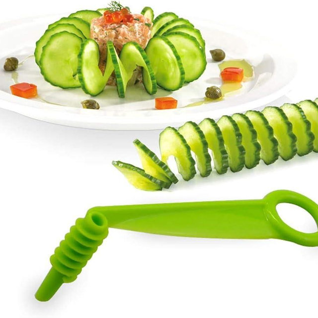 Green Spiral Slicer Portable Cucumber Potato Carrot Slicer Cutter Manual Kitchen Kitchen Gadgets Plastic Garnishing Tool Fruit Vegetable Kitchen Tool