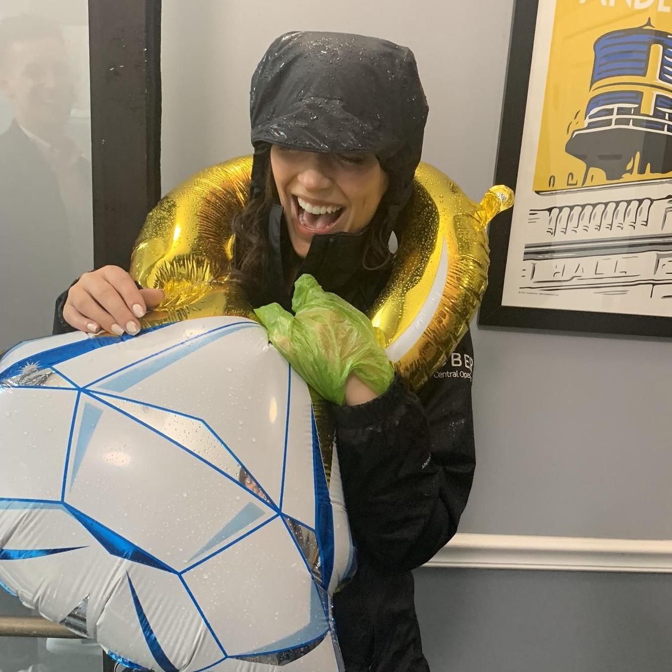 Protecting the ring with a dog bag because I didn't know if it could get wet 😂
