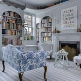 Beacon Hill Books & Cafe