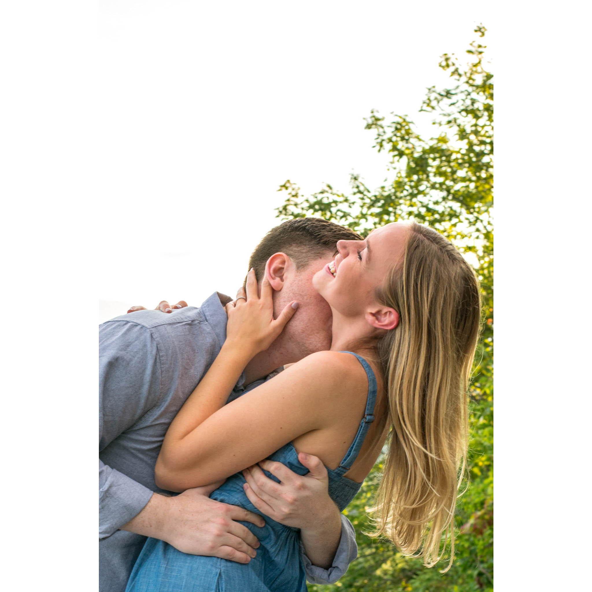 Engagement photoshoot in August in Boone