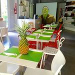 Lluvia Deli Bar & Artefacto
